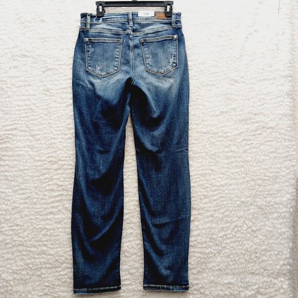 Jeans Judy Blue Boyfriend Distressed Mid Rise Medium Wash Boho Grunge Size 7/28 - Picture 2 of 16